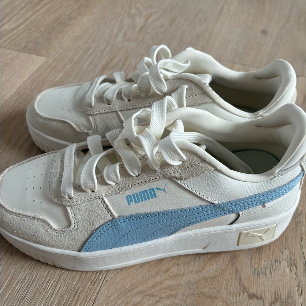 Puma Sneakers